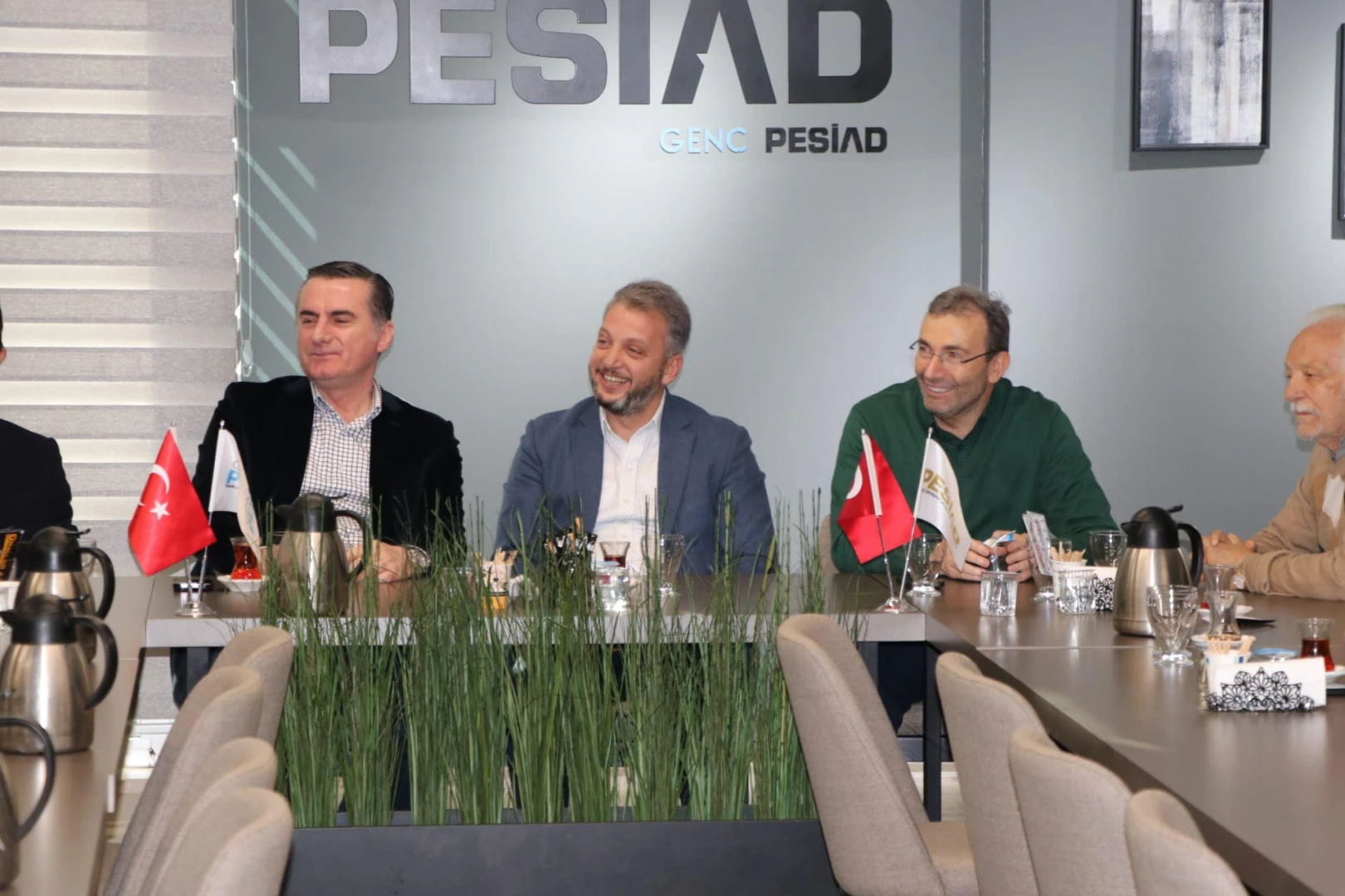 Pendik Sanayici ve İş Adamları Derneği (PESİAD) üyeleriyle bir araya geldik