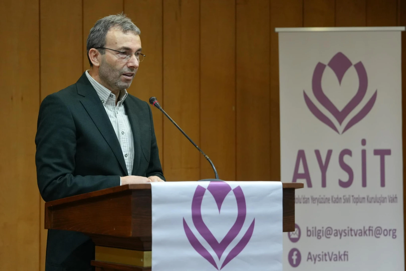 Anadolu’dan Yeryüzüne Kadın Sivil Toplum Kuruluşları Vakfı’nın düzenlediği programa katıldık