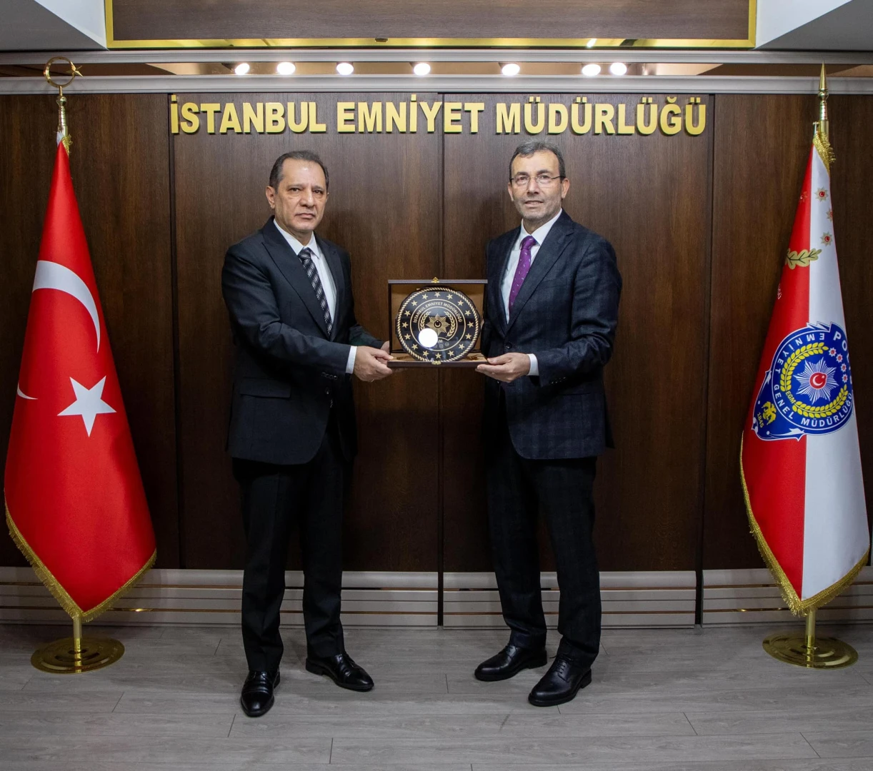 Göreve yeni başlayan İstanbul İl Emniyet Müdürümüz Sayın Selami Yıldız’ı ziyaret ettik