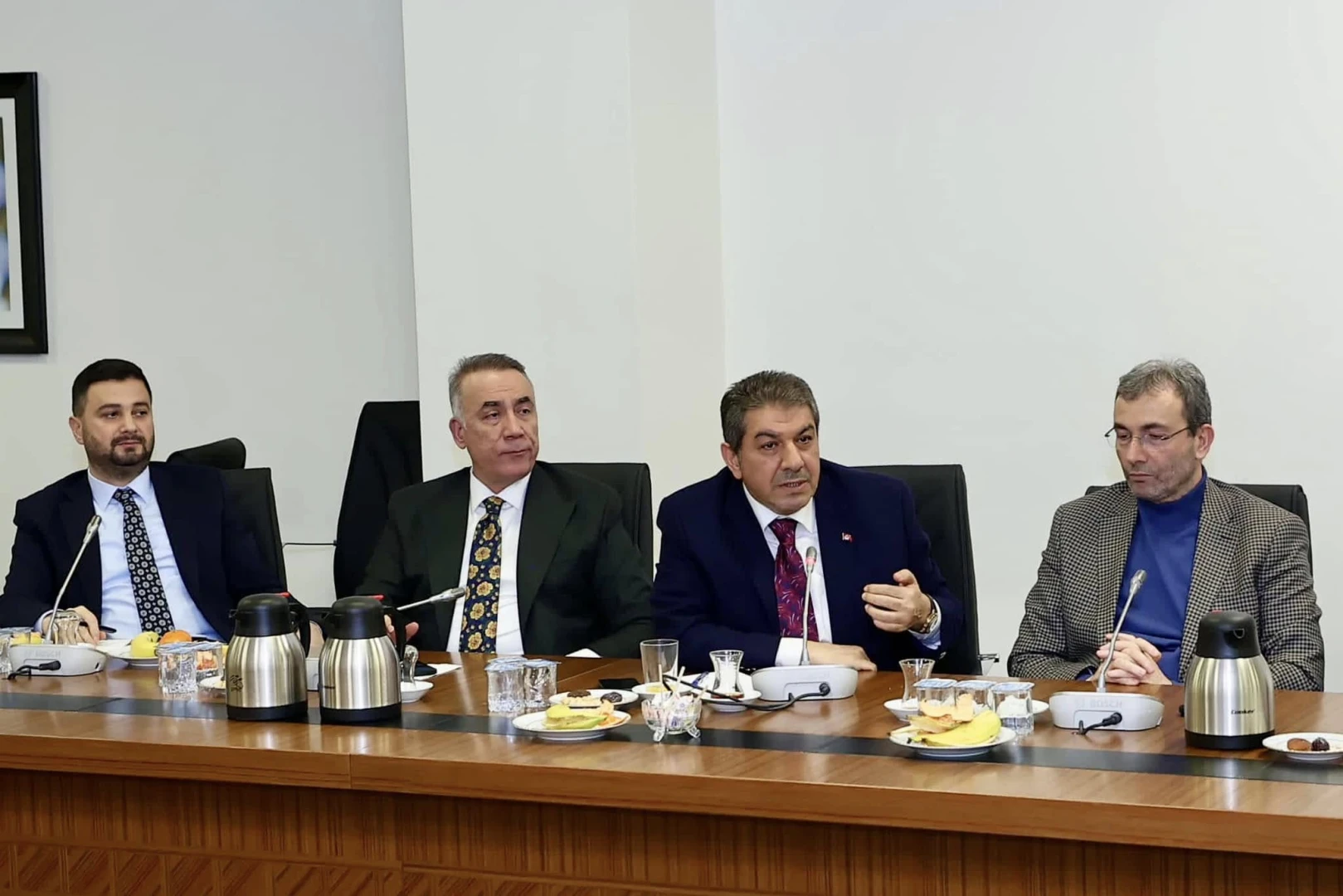 İl Başkanımız Abdullah Özdemir’in başkanlığında Belediye Başkanları toplantımızı gerçekleştirdik